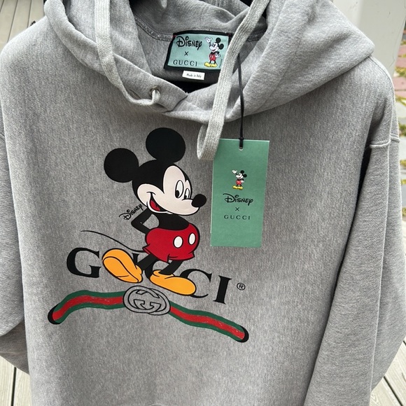 🦁 Gucci x Disney Mickey Mouse Embossed Logo Hoodie - Picture 13 of 14